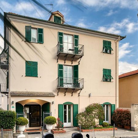 Alle Vecchie Mura Finale Ligure Exterior foto